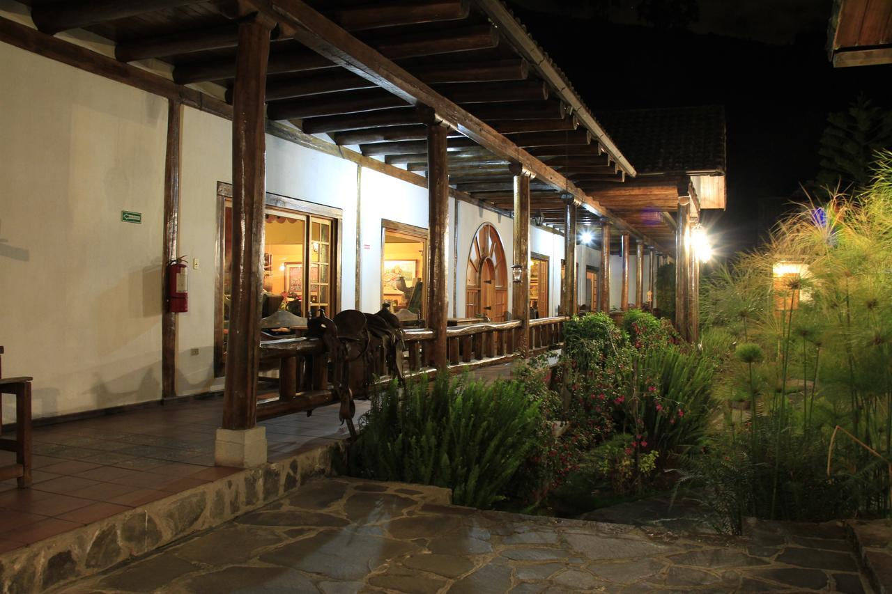ホテルHacienda Leito Patate エクステリア 写真
